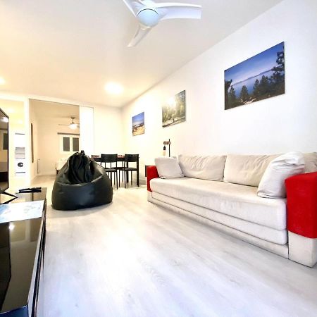 Apartamento En Gros San Sebastián Esterno foto